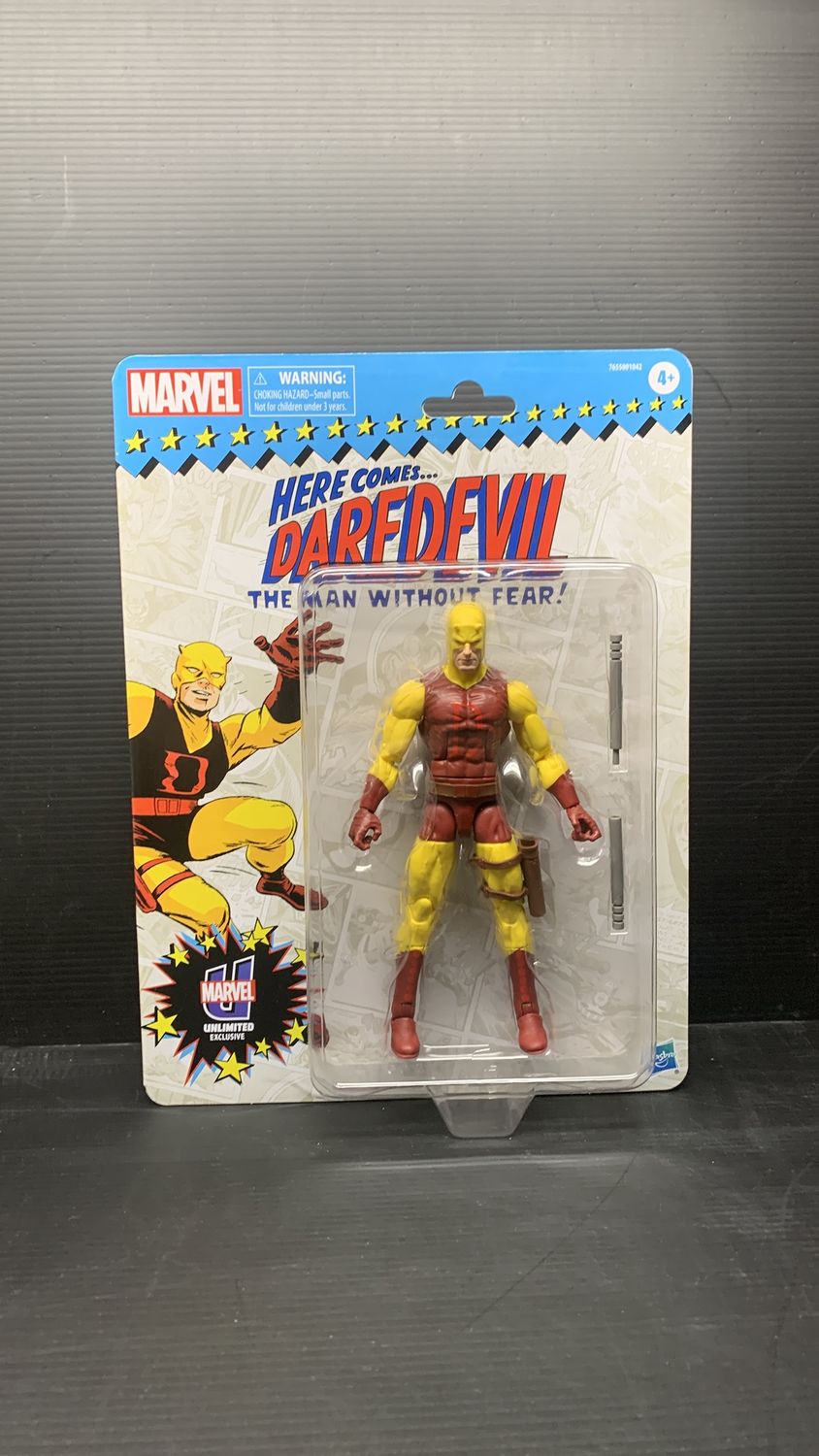 Hasbro Marvel Legends Daredevil The Man Without Fear Retro Card Action Figure 2022