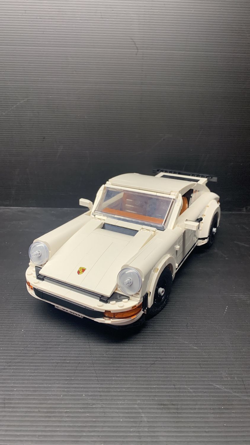 Lego 10295 Icons Porshe 911 (used) missing pieces 2021
