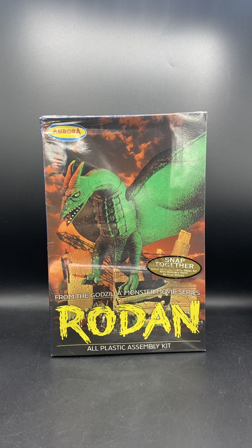 Aurora 6801 Godzilla Movie Series Rodan All Plastic Model Kit 2000 Damaged Box sealed