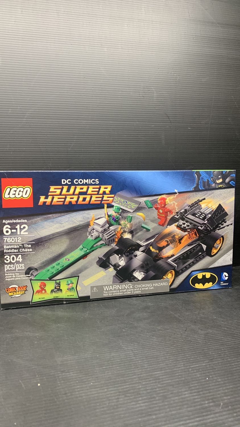 Lego 76012 DC Super Heroes Batman: The Riddler Chase 2014