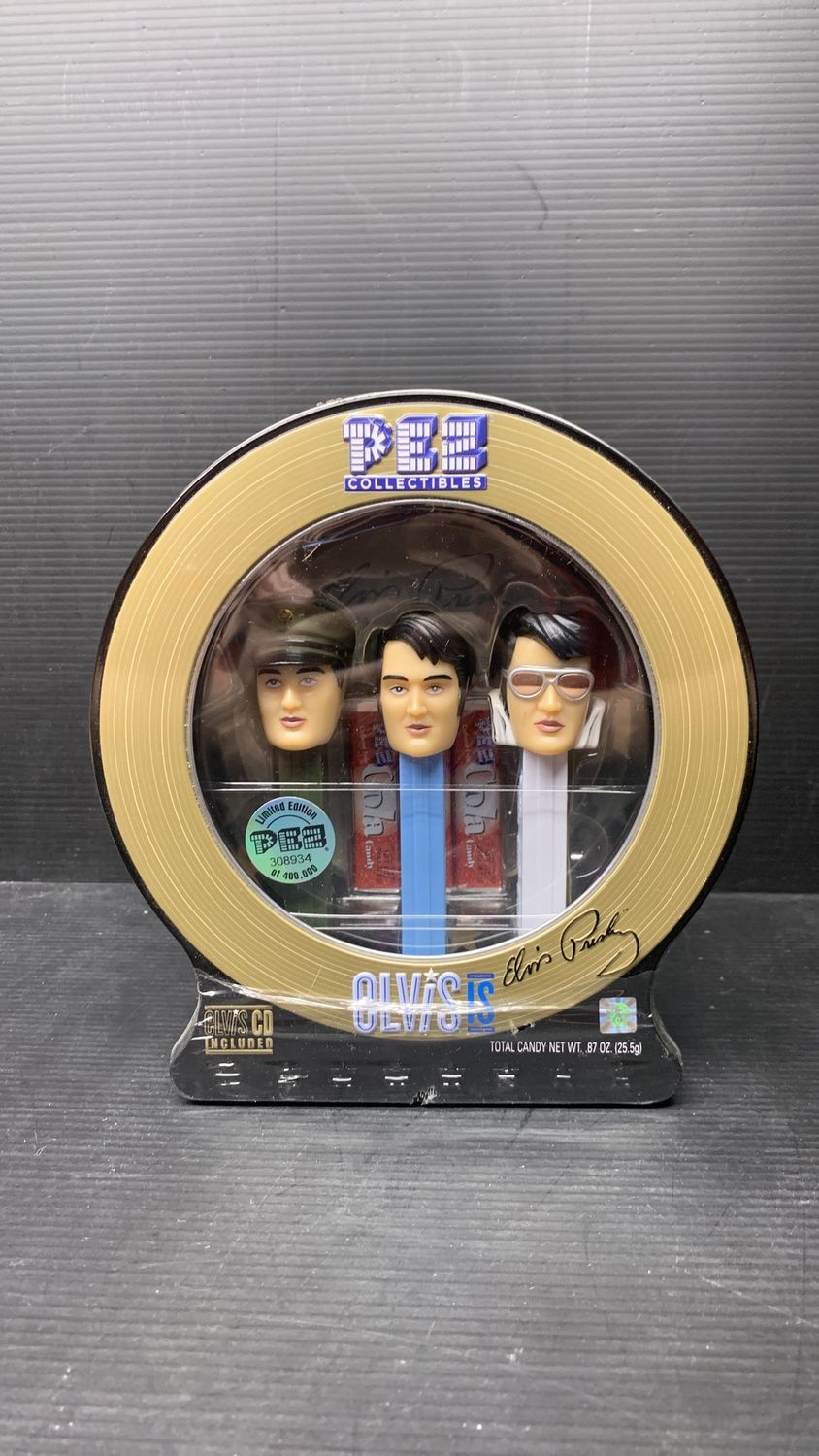 Pez Collectibles Elvis Presley Gift Set w/ CD Collector Set 2007