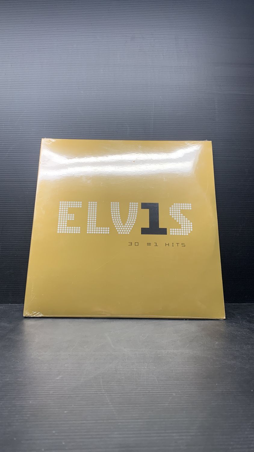 Vinyl Record Elvis 30 #1 Hits 2015
