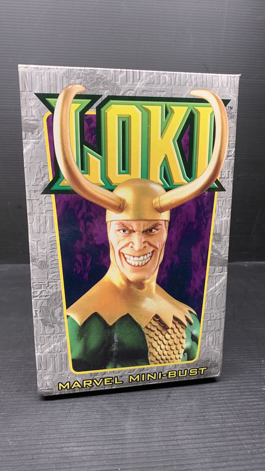 Bowen Designs Marvel Loki Mini-Bust (used) 2002