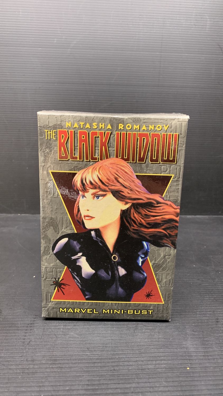 Bowen Designs Marvel Black Widow Mini-Bust (used) 2001