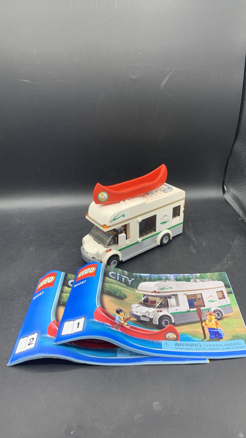 Lego 60057 Camper Van 2014 (used) 100% Complete