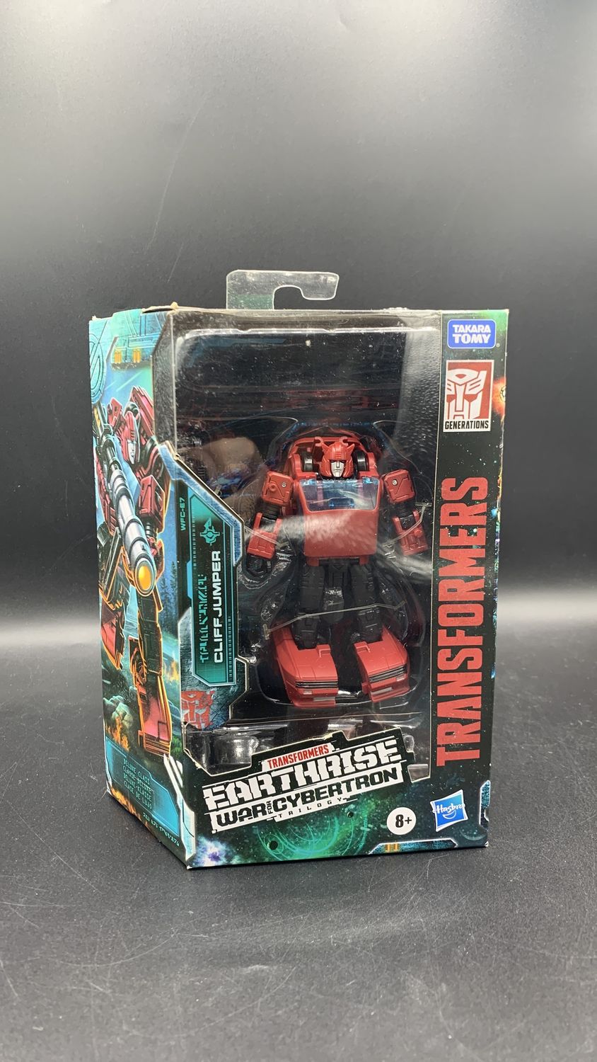 Hasbro Transformers War For Cybertron Earthrise Cliffjumper Action Figure 2020