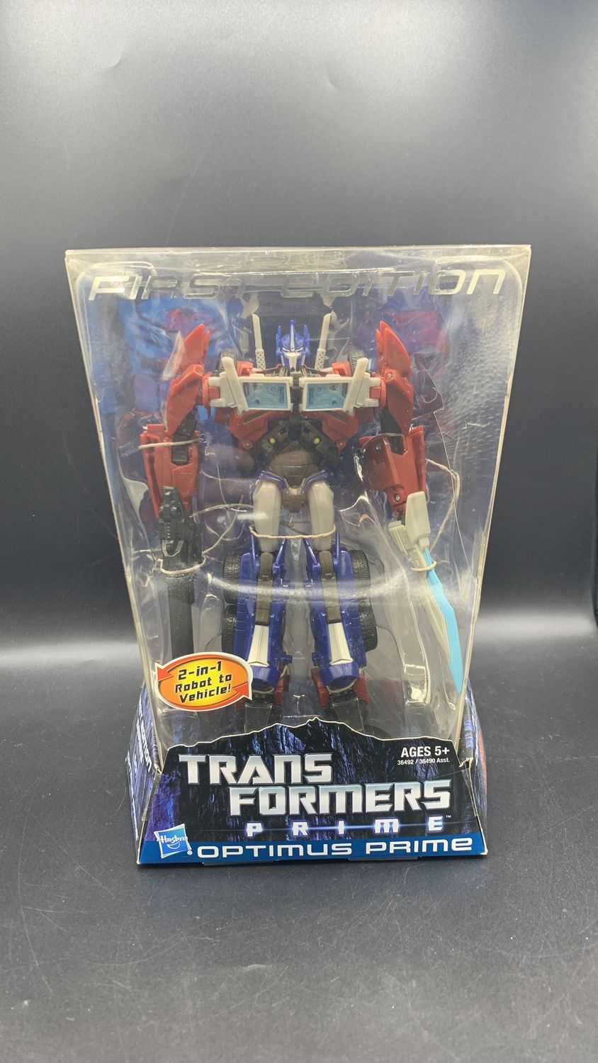 Hasbro Transformers Prime First Edition Optimus Prime Action Figure 2011 Cracked Package