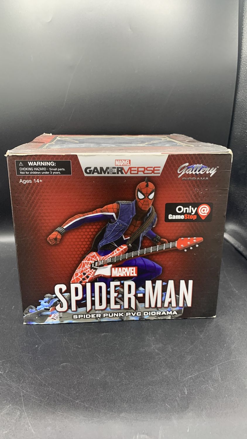 Diamond Selects Spider-Man Spider Punk PVC Diorama 2019 Damaged Box