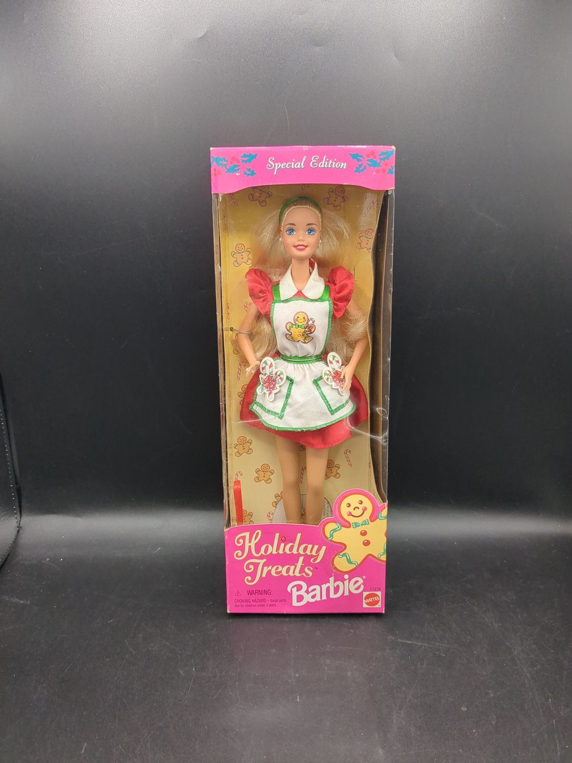 Mattel Holiday Treats Barbie 1997