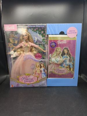 Mattel Barbie as Princess Anneliese in The Princess and The Pauper Doll and VHS Tape with Bonus Music CD 2004