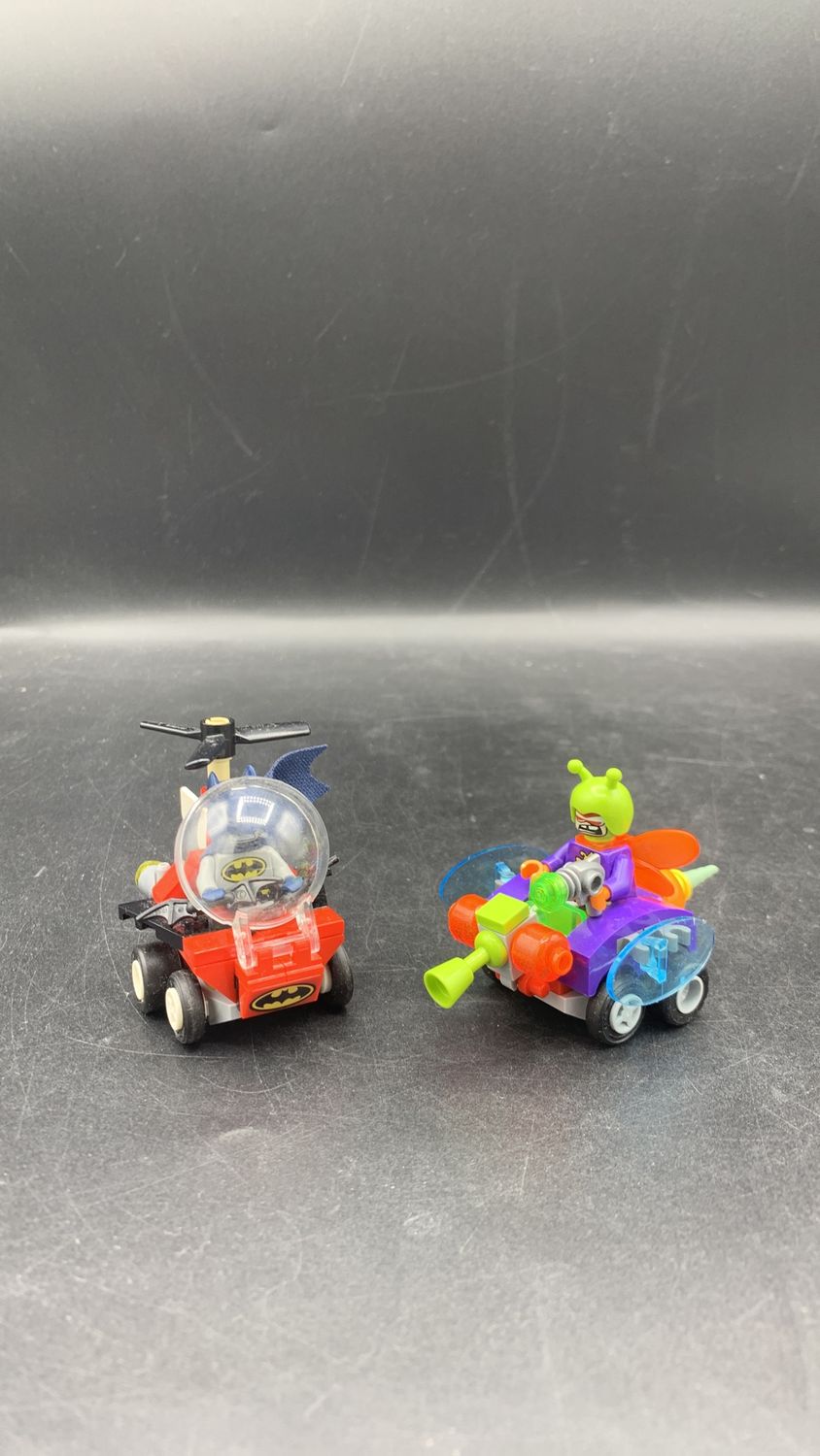 Lego 76069 DC Superheroes Mighty Micros: Batman Vs Killer Moth 2017 (used) 100% Complete