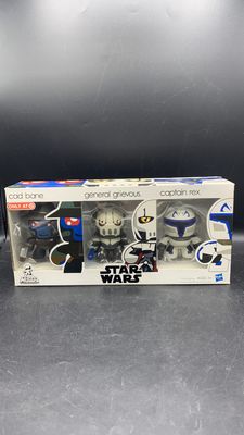 Mini Muggs Cad Bane General Grievous Captain Rex Figure Three Pack 2010