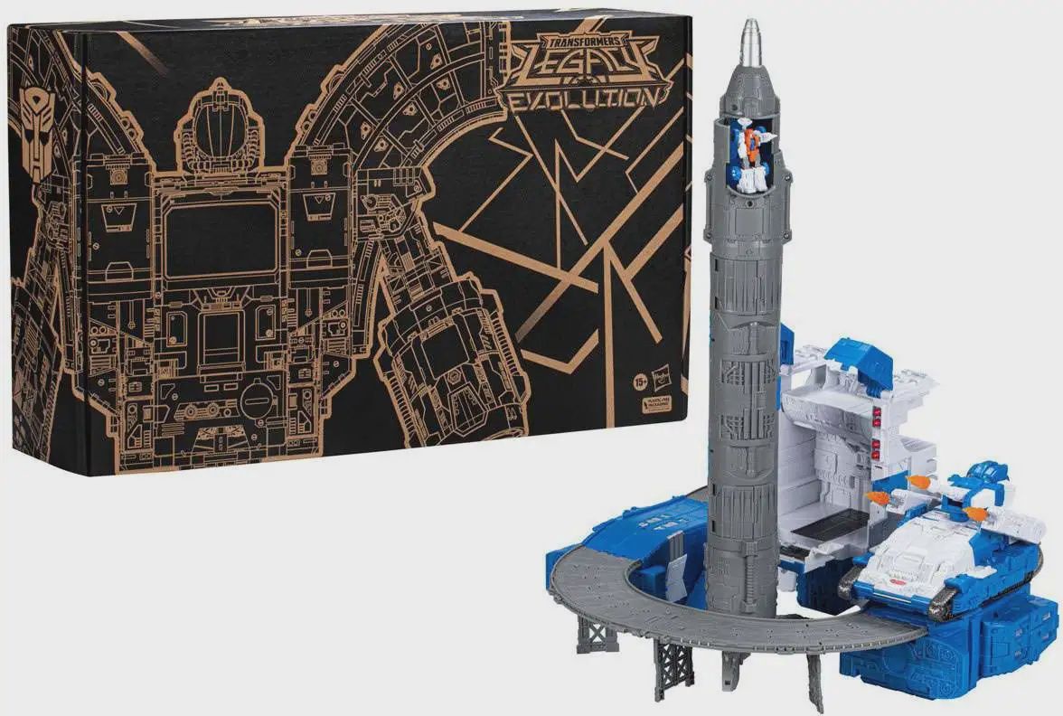 Hasbro Transformers Generations Guardian Robot &amp; Lunar-Tread Action Figure 2023