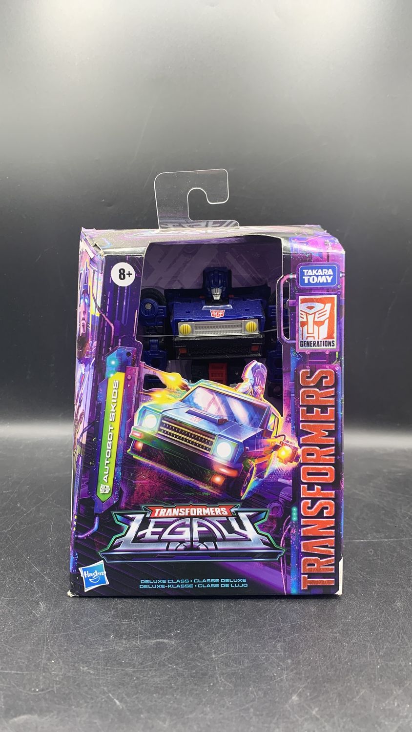 Hasbro Transformers Legacy: Autobot Skids Figure