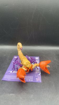 Hasbro Transformers Legacy Sandstorm Action Figure 2022 (used)