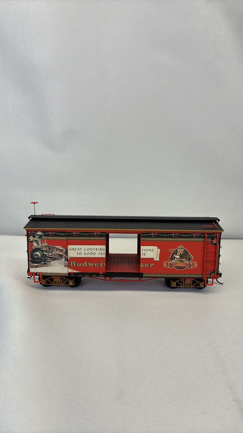 Hawthorne Village On30 Budweiser Train Car With COA