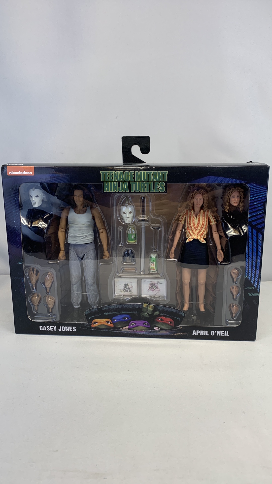 Neca Teenage Mutant Ninja Turtles Casey Jones & April O’Neal Figures 2021