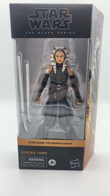 Hasbro Star Wars Black Series Ahsoka Tano (The Mandalorian) Figure 2022