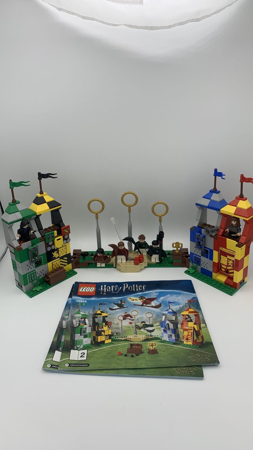 Lego 75956 Harry Potter Quiddich Match 2018 (used) Harry’s Cape Trimmed