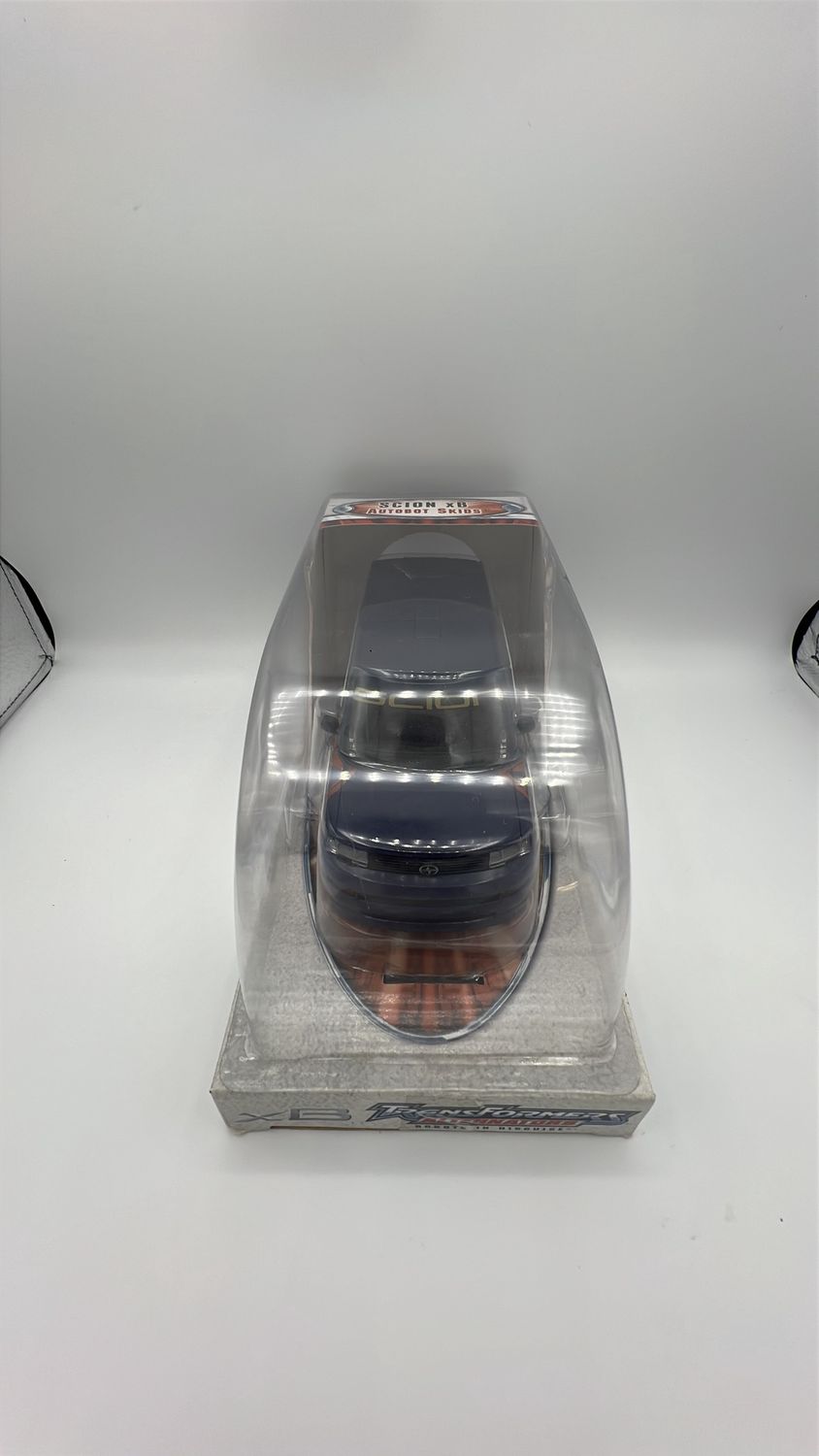 Hasbro Transformers Alternators Scion xB Autobot Skids Figure 2005