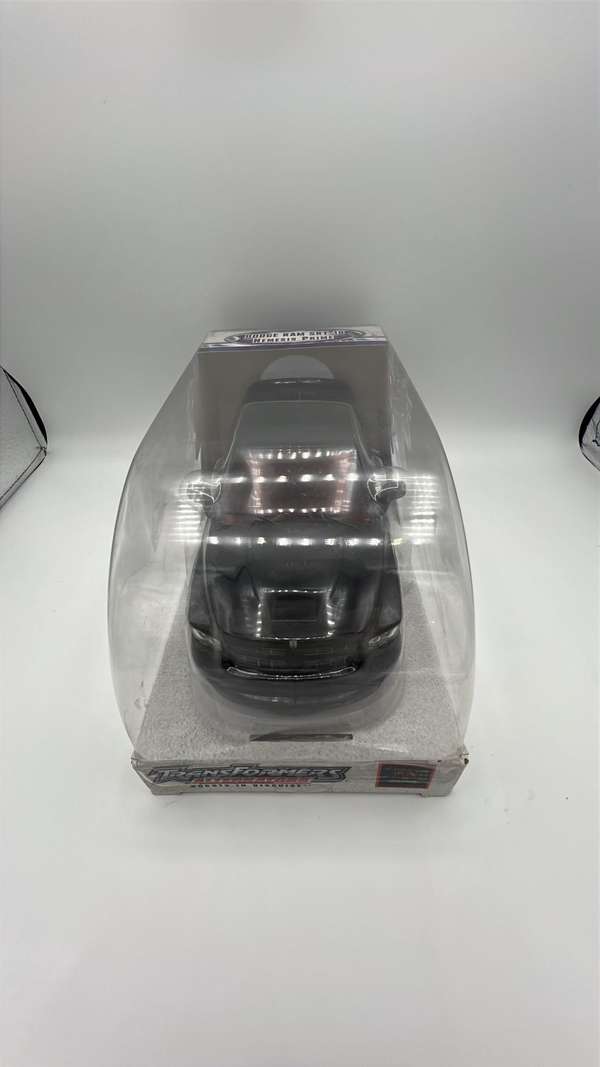 Hasbro Transformers Alternators Dodge Ram SRT-10 Nemesis Prime Figure 2006