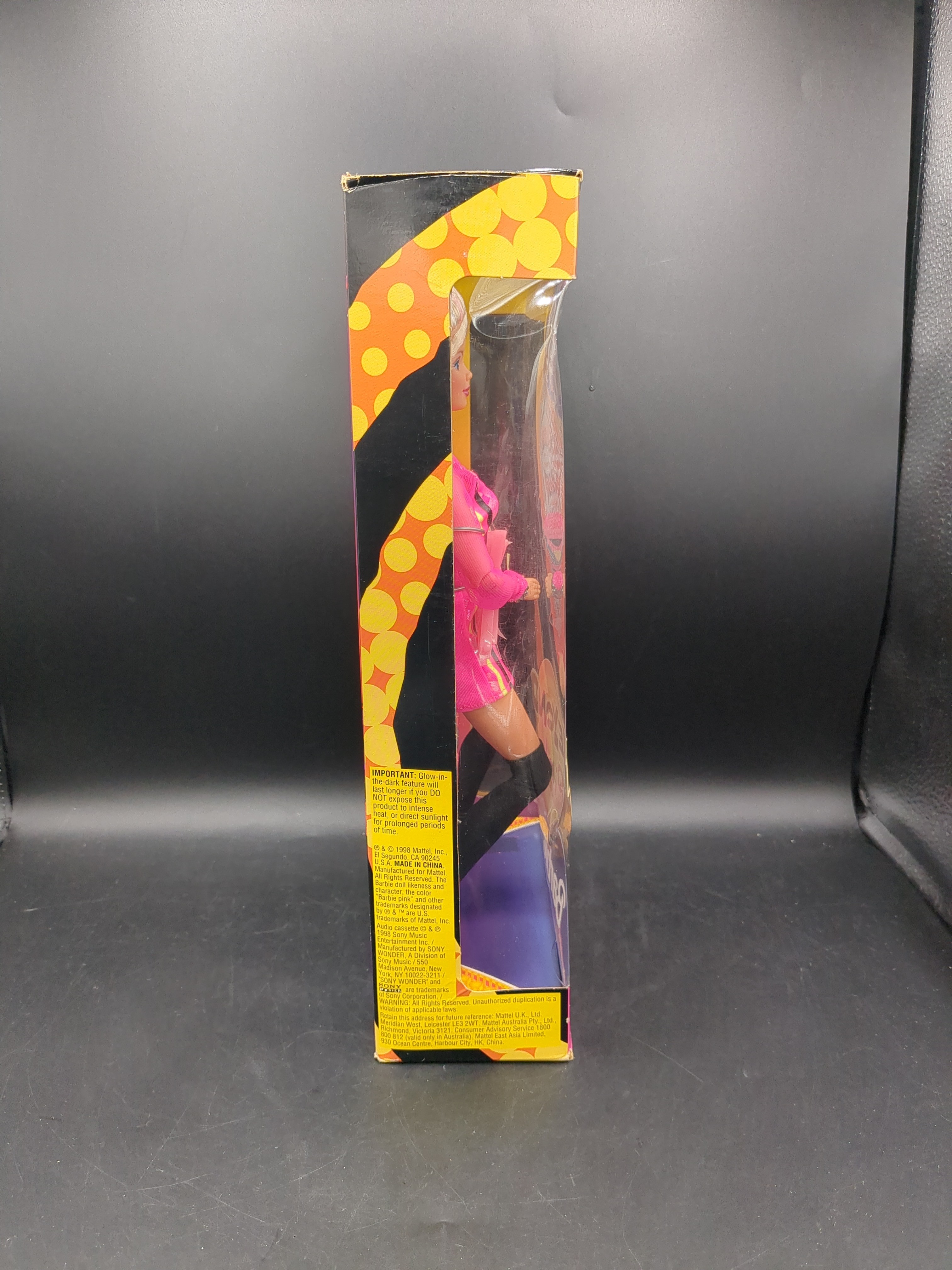 Mattel Barbie Beyond Pink Rockstar Barbie with Glow in the Dark Accents 1998 view 4