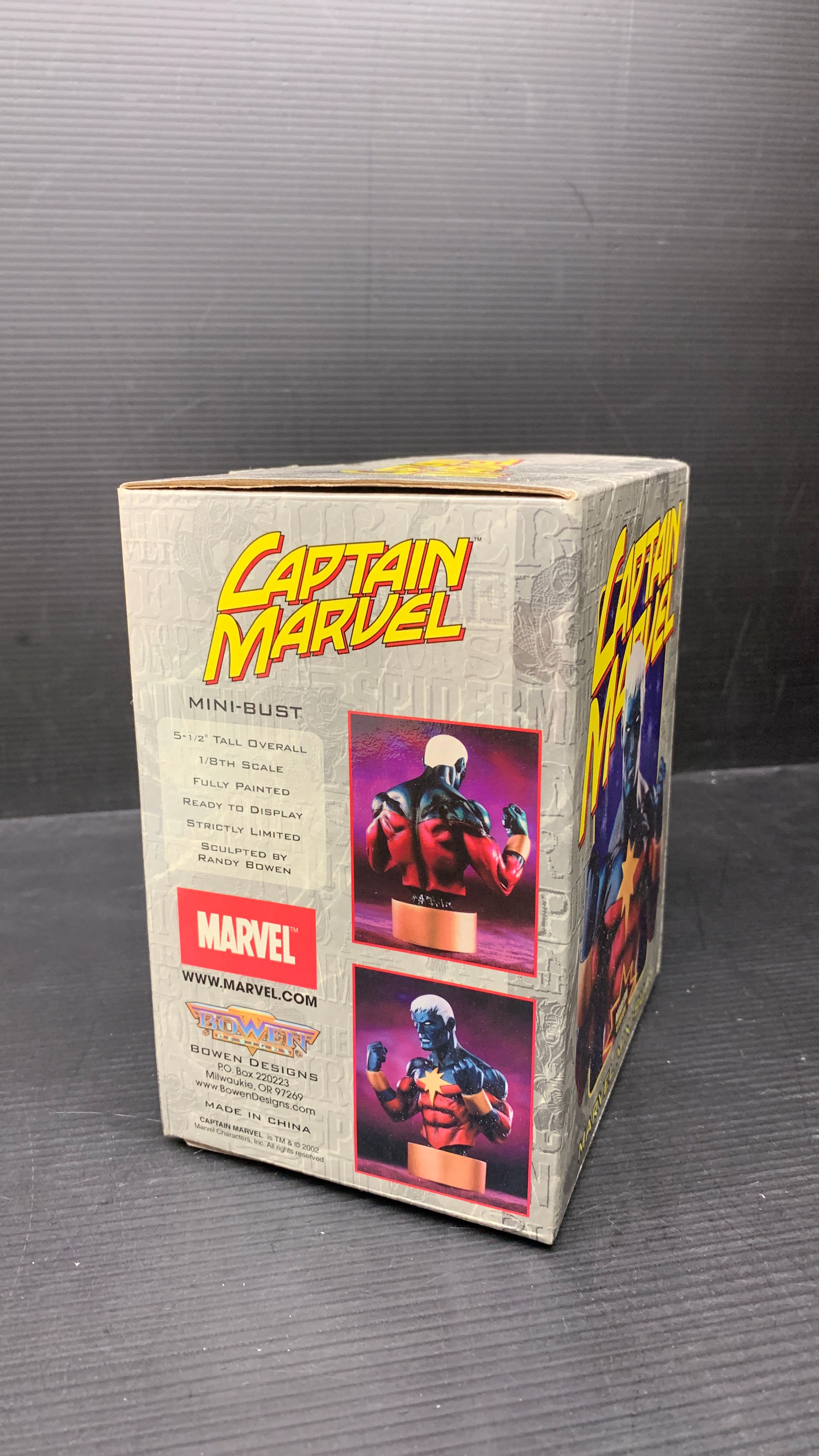 Bowen Designs Marvel Captain Marvel Modern Version Mini-Bust (used) 2002 view 4