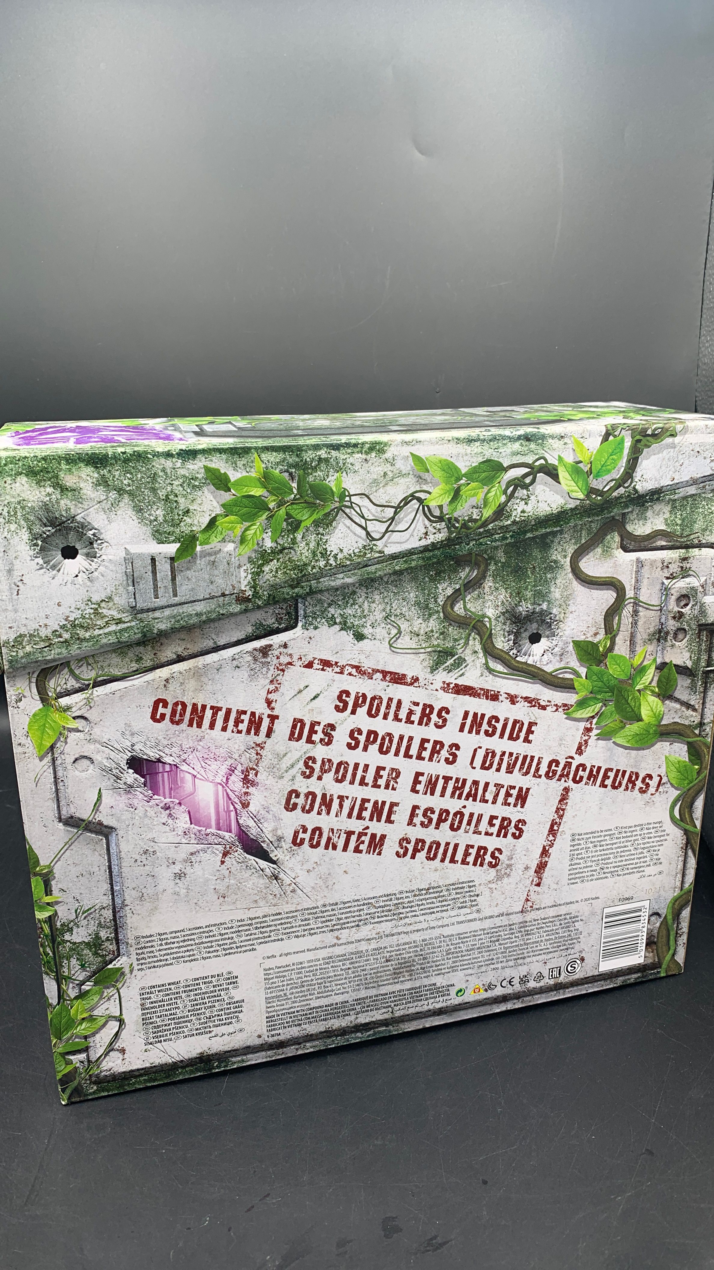 Hasbro Transformers War For Cybertron Kingdom Netflix Megatron Action Figure 2021 view 2