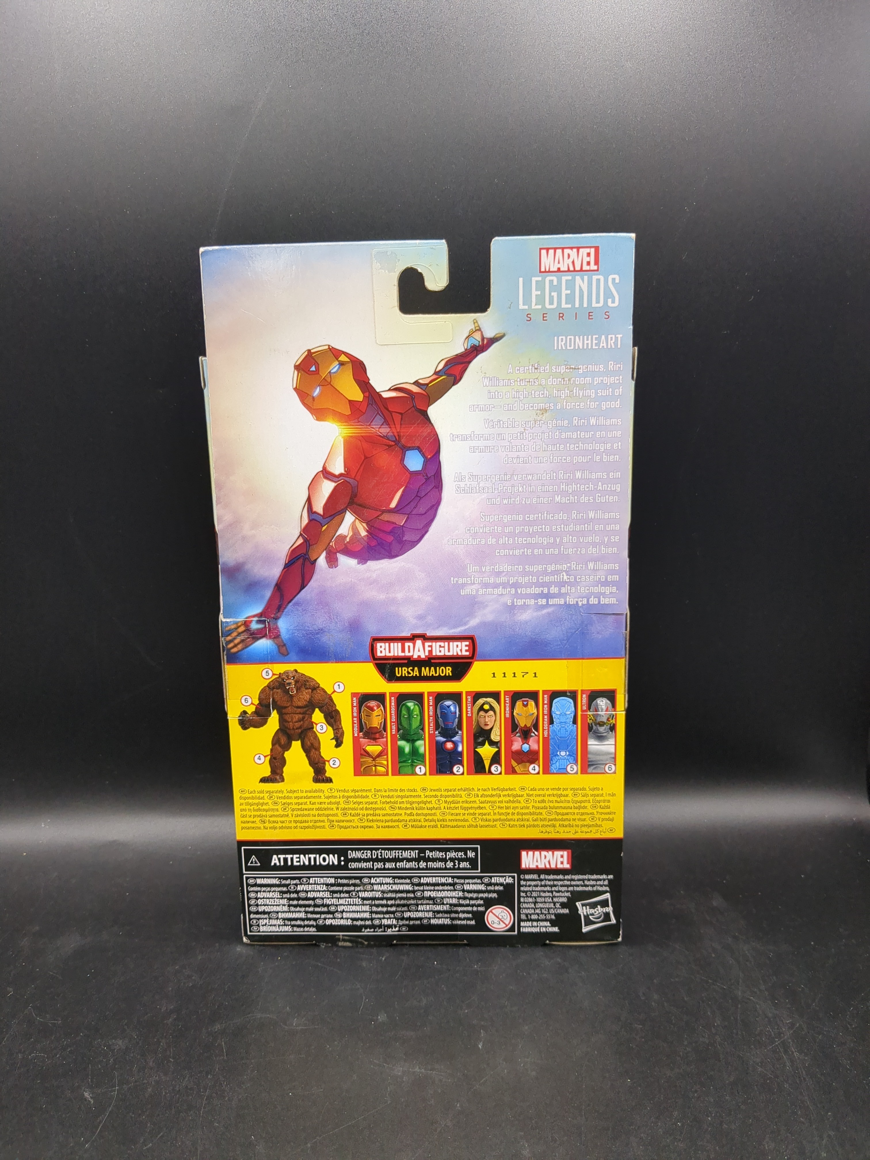 Hasbro Marvel Legends Series Riri Williams as Ironheart Figure 2021 view 3