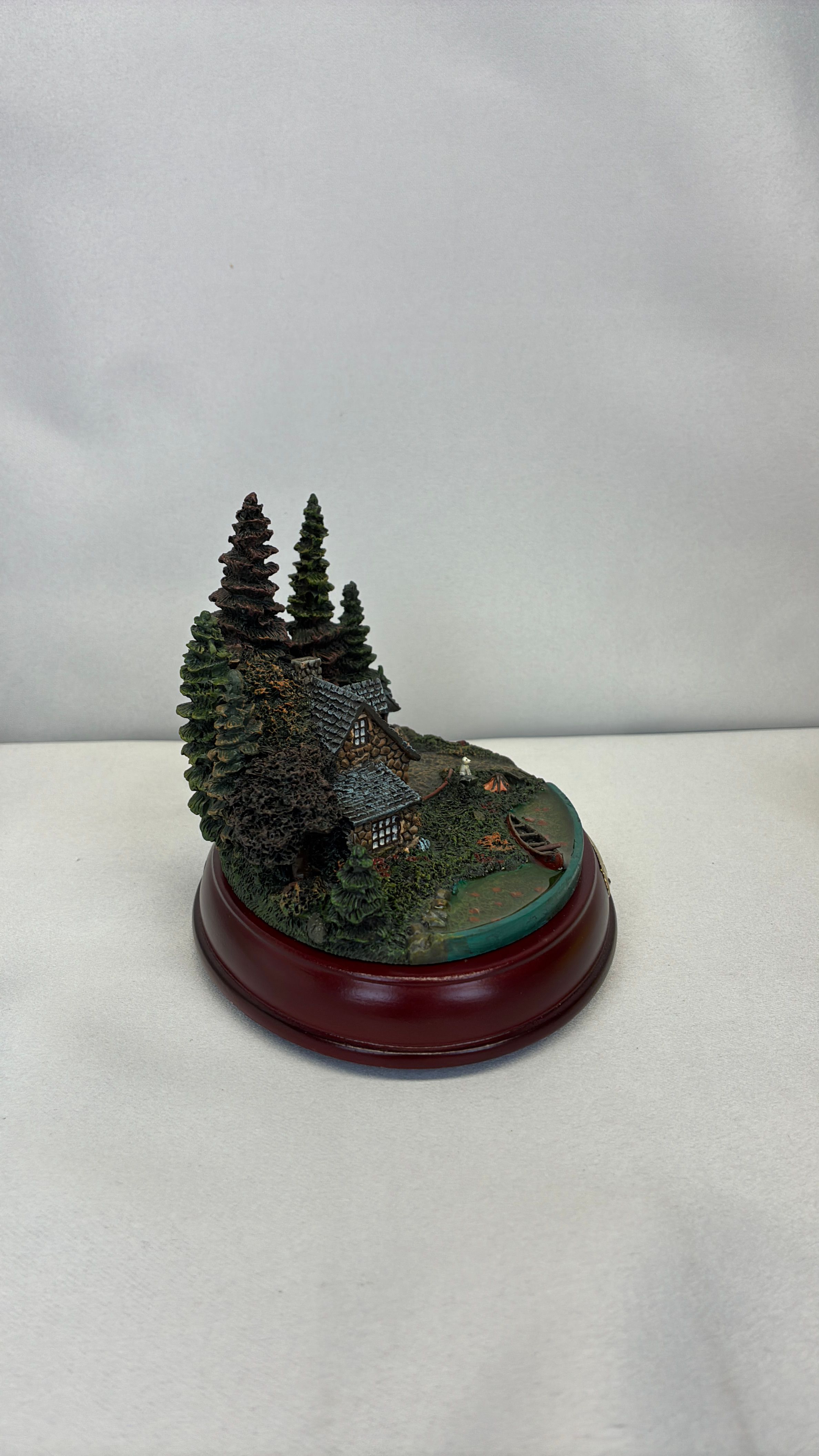 Hawthorne Village Evening Majesty Sculpture With COA 2001 view 3
