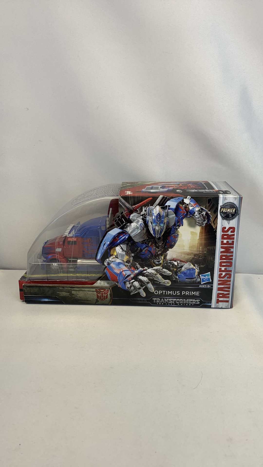 Hasbro Transformers The Last Knight Optimus Prime SDCC Figure 2017 Missing Tire Piece