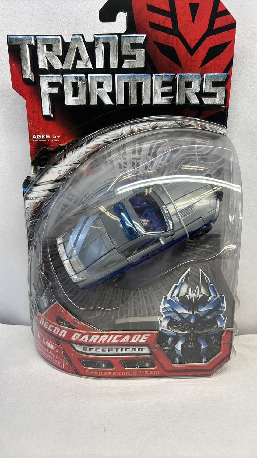 Hasbro Transformers 2007 Recon Barricade Figure