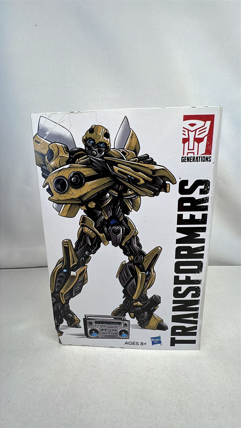 Hasbro Transformers Studio Series Bumblebee Retro Rock Garage Vol. 1 Figure SDCC 2018