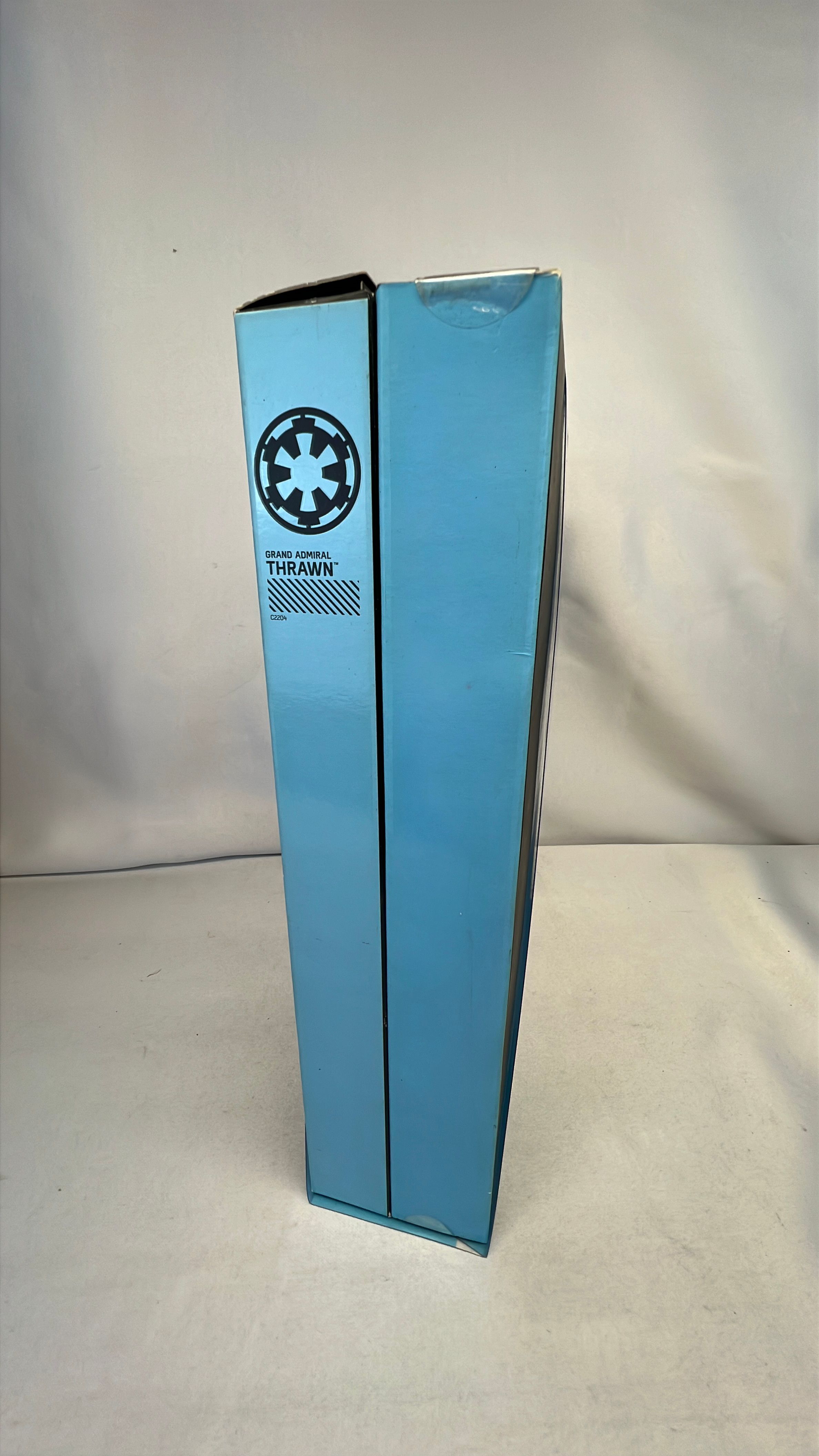 Hasbro Star Wars Black Series Grand Admiral Thrawn Figure 2017 view 3
