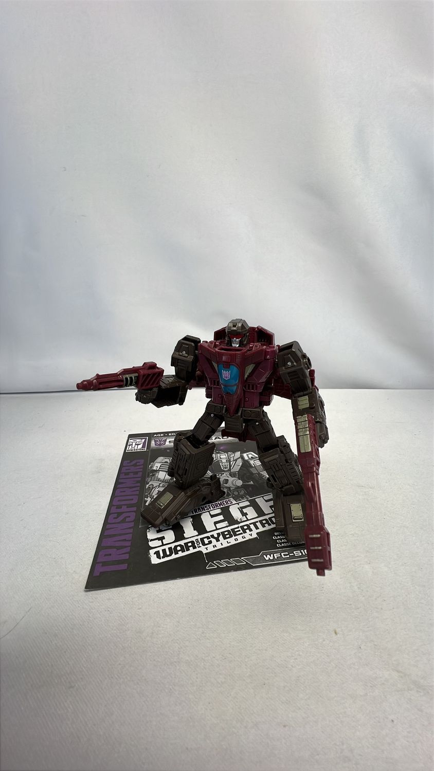 Hasbro Transformers War For Cybertron Siege Skytread Figure 2019 (used)