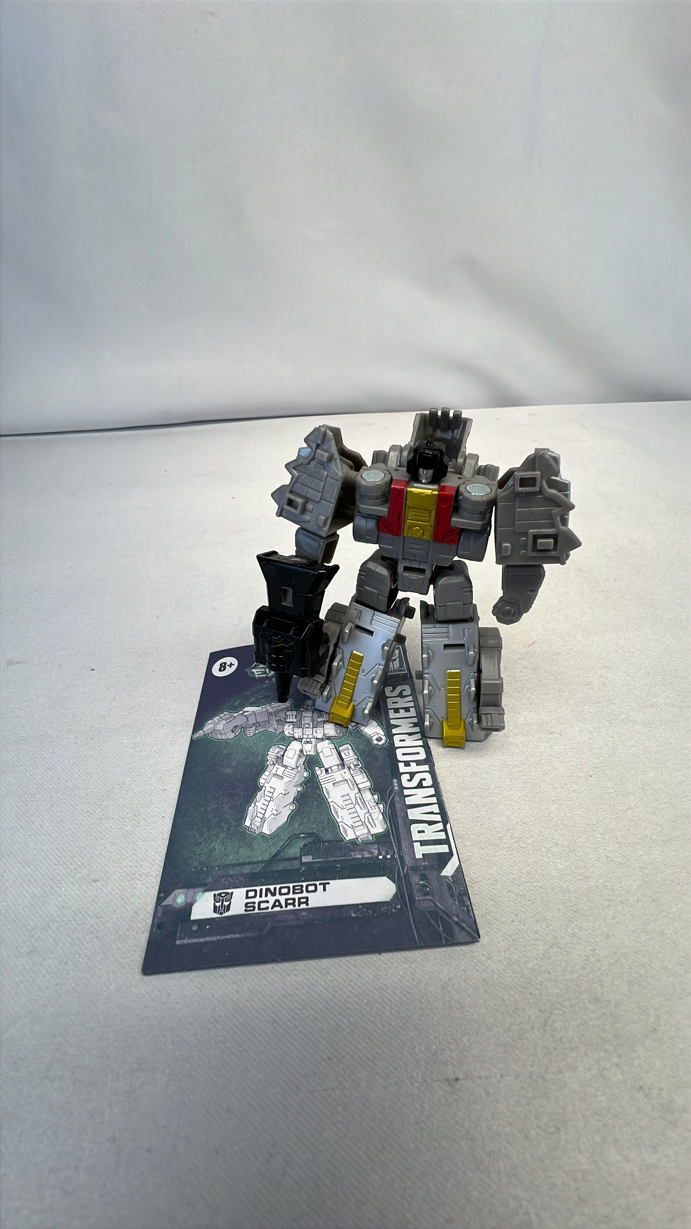Hasbro Transformers Legacy Evolution Skarr Figure 2023 (used) view 2