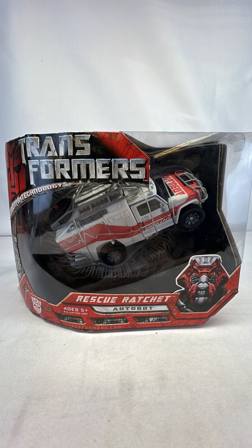 Hasbro Transformers (2007) Rescue Ratchet Figure 