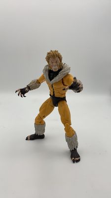 Hasbro Marvel Legends Bonebraker BAF Sabertooth Figure 2022 (used) Incomplete