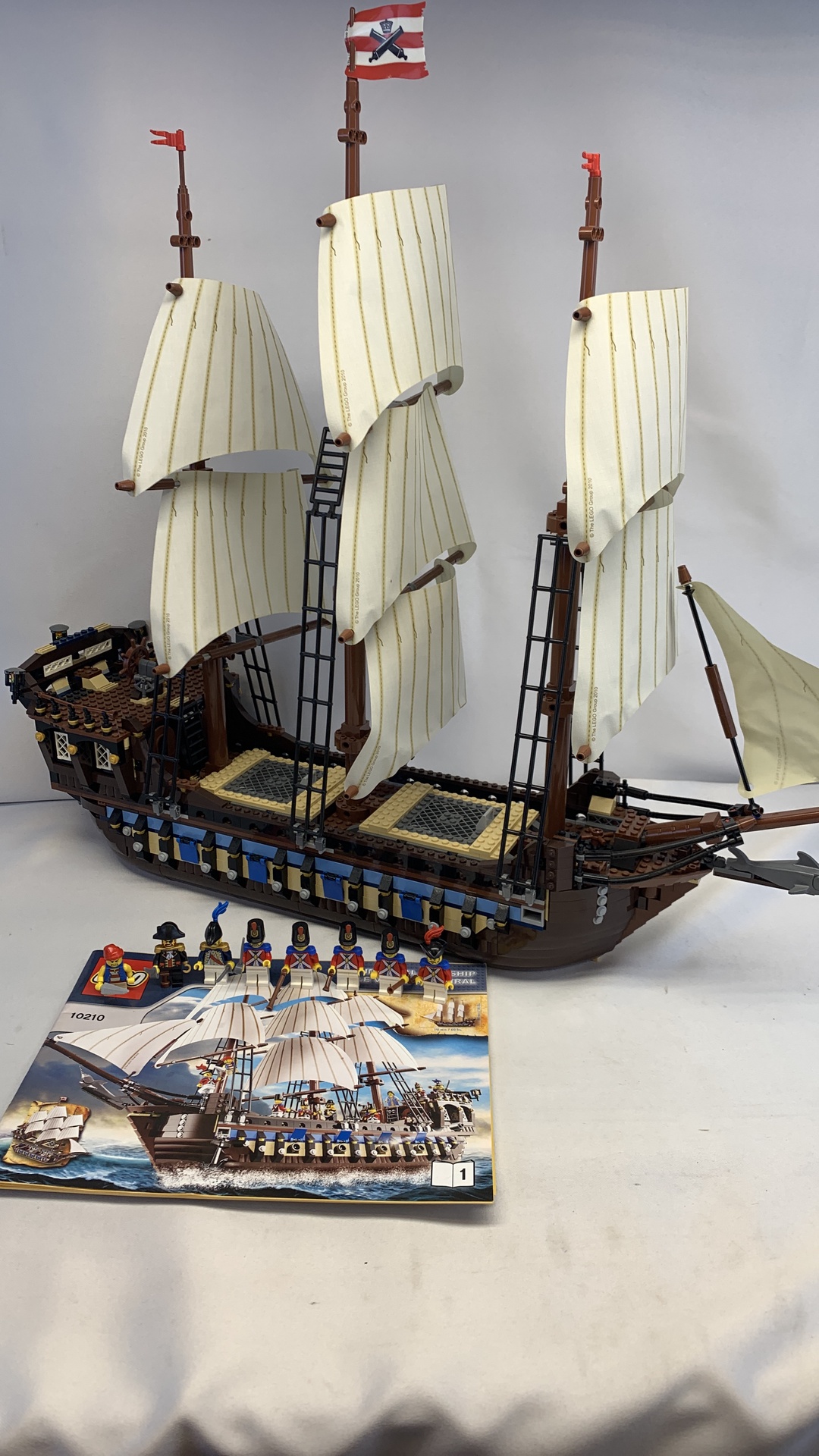 Lego 10210 Pirates Imperial Flagship 2010 (used) Incomplete Missing Capt’s Daughter
