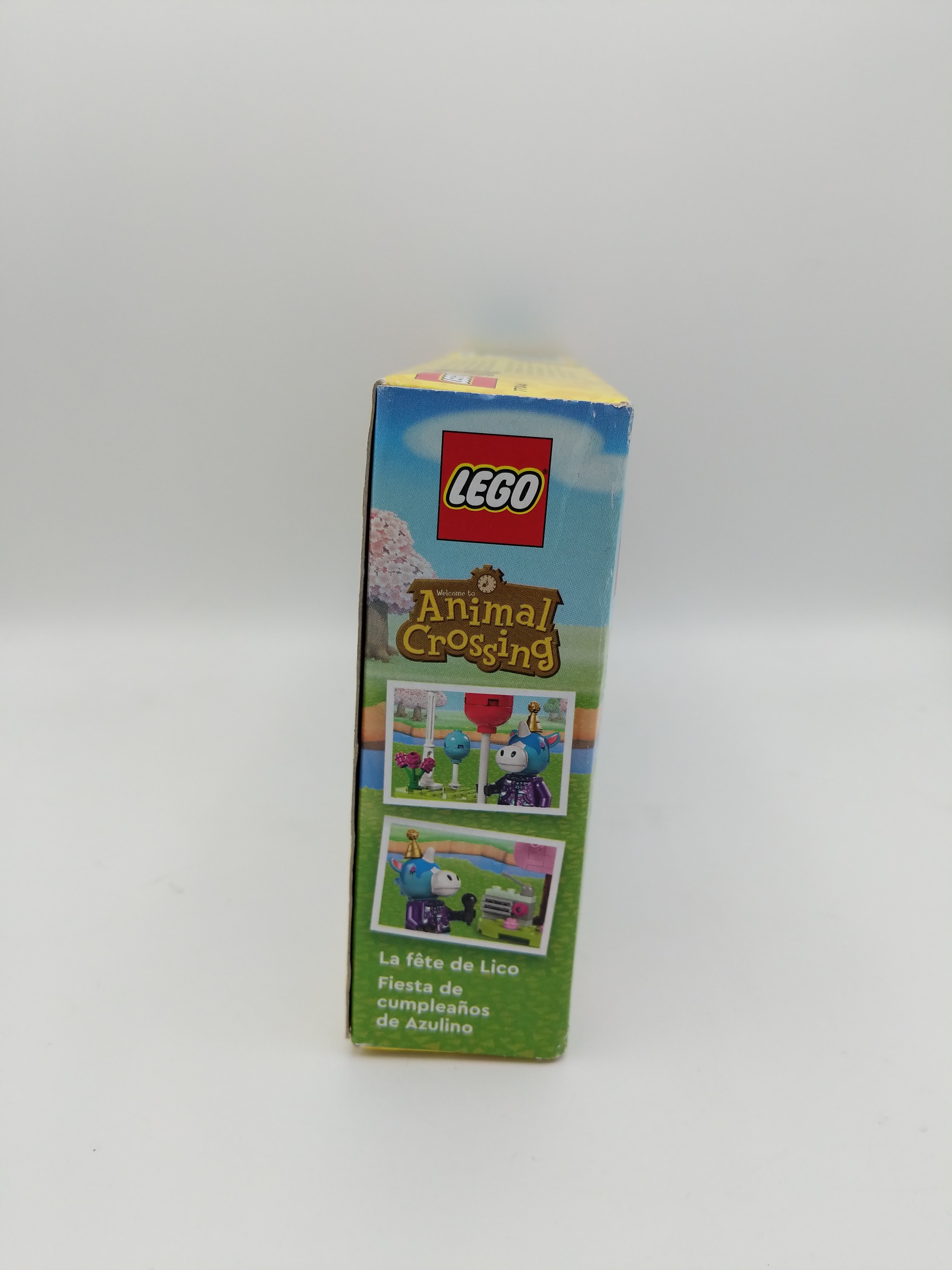 Lego 77046 Animal Crossing Julian's Birthday Party 2024 view 3