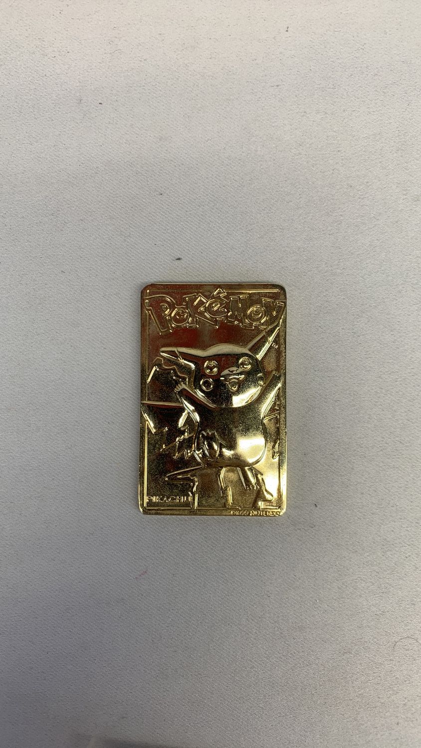 Nintendo Pokémon Burger King Pikachu 24 Karate Gold Plated Trading Card Limited Edition 1999