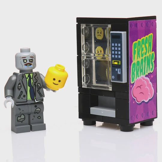 B3 Fresh Brains Zombie Vending Machine Custom Lego
