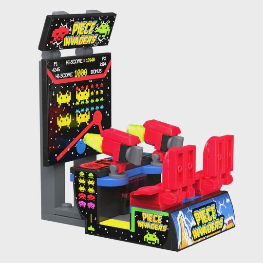 B3 Big Screen Piece Invaders Arcade Custom Lego
