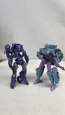 Hasbro Transformers Legacy Evolution Kaskade &amp; Javelin Figures (used) Incomplete