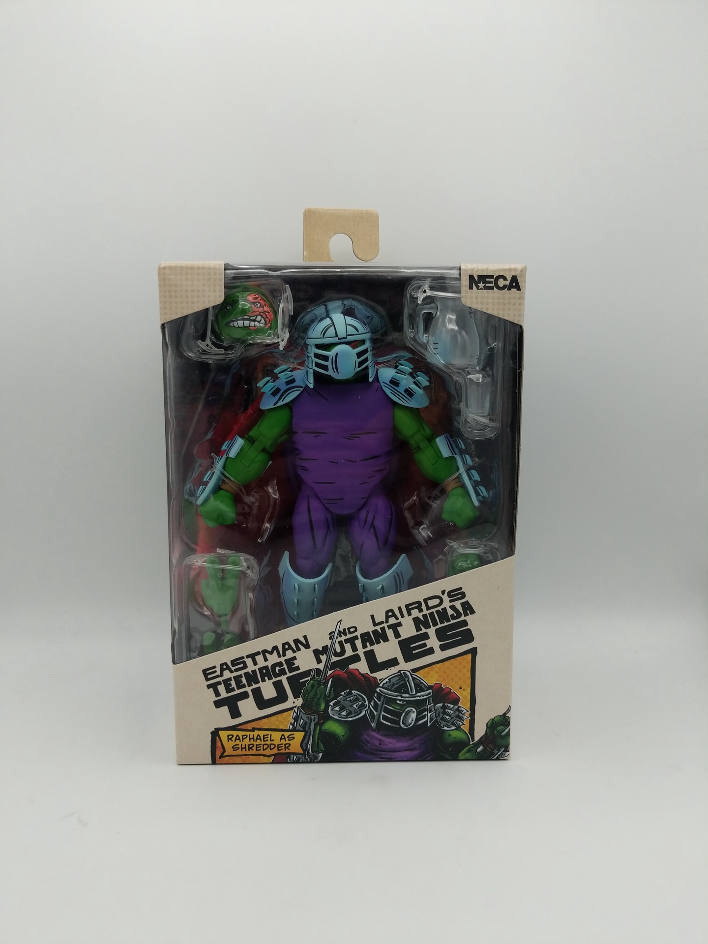 NECA Teenage Mutant Ninja Turtles Raphael as Shredder Figure 20