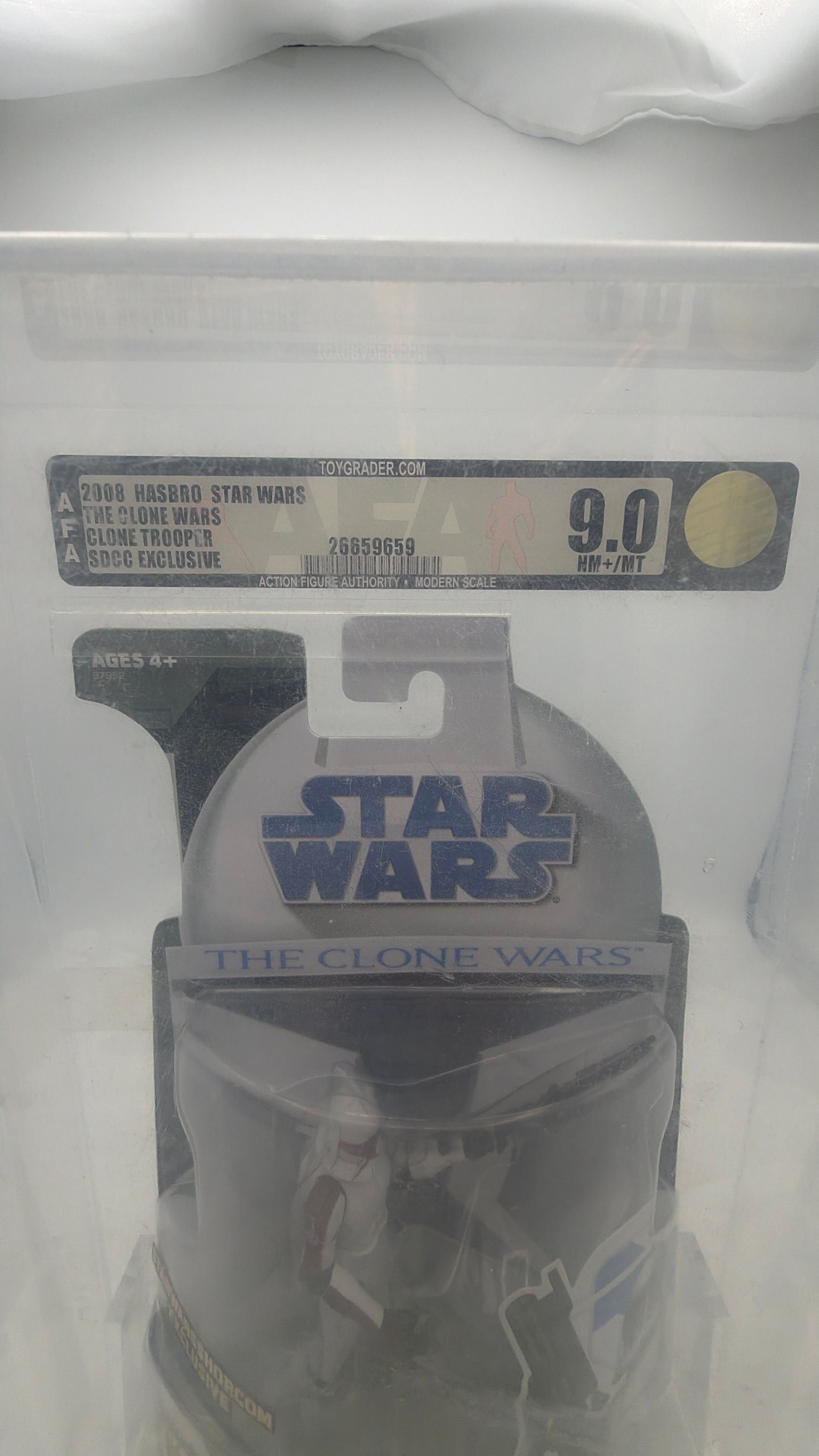 Hasbro GRADED *9.0* Senate Security Clone – 9.0 (2009) Star Wars Clone Wars Senate Security 2009 view 2