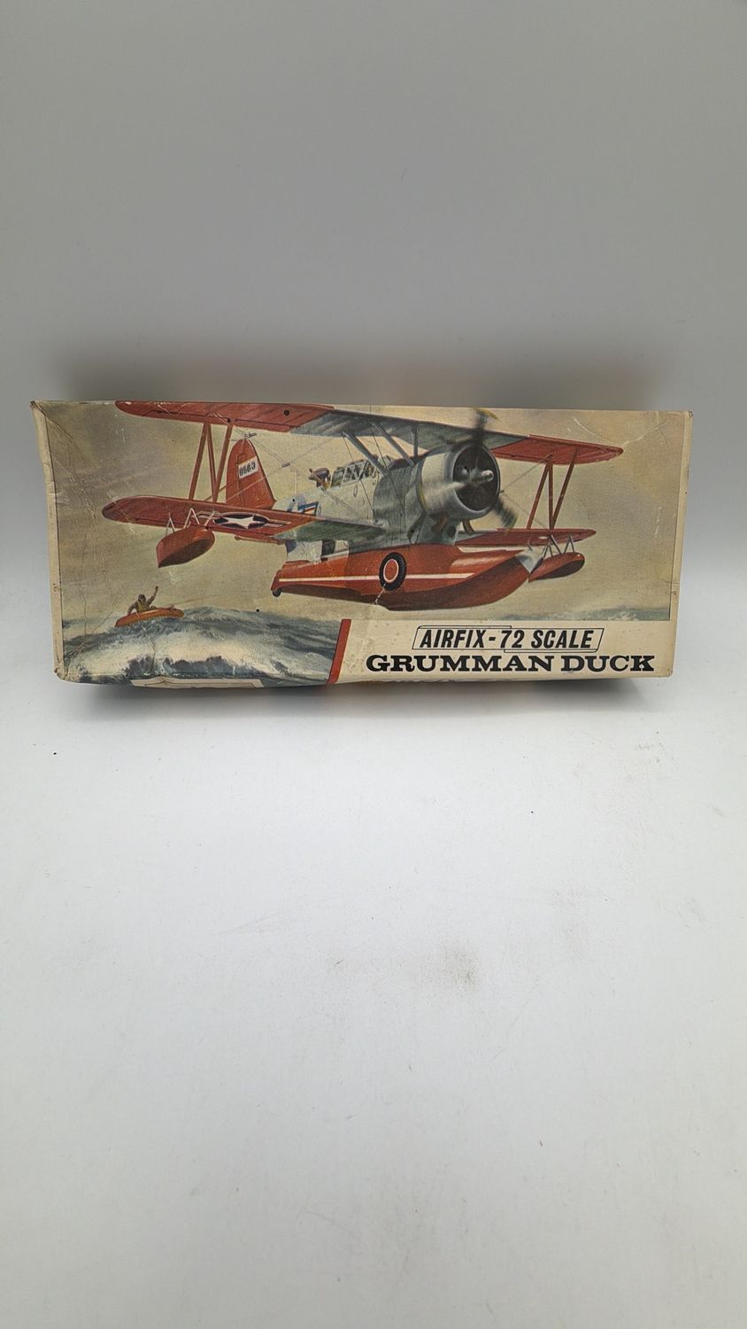 Airfix Model Plane 1:72 Grumman Duck