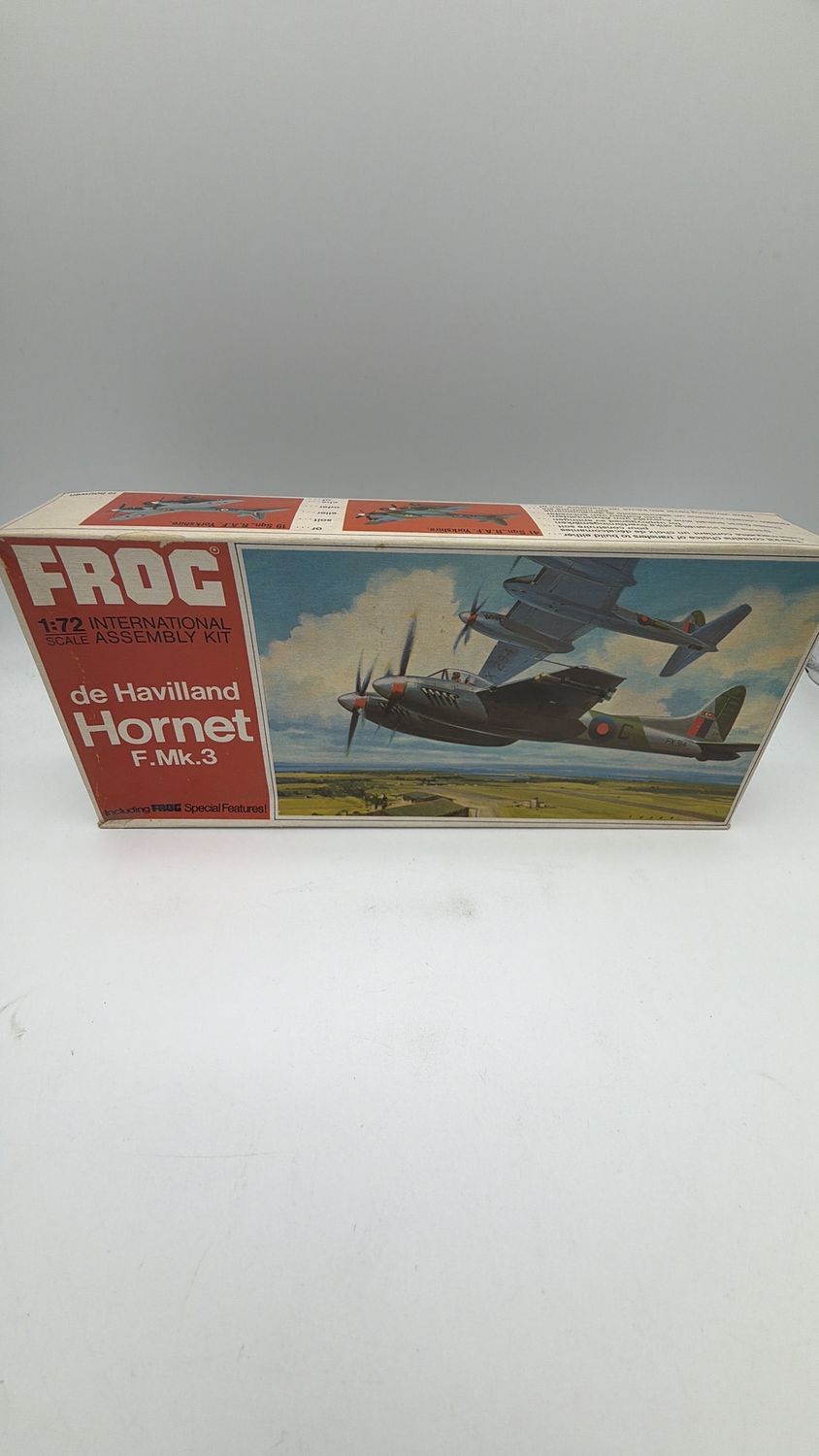 Model Plane Froc 1:72 de Havilland Hornet F. Mk.3