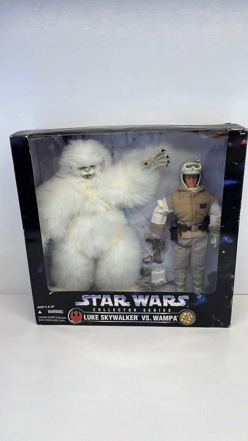 Kenner Star Wars Collector Series Luke Skywalker Vs. Wampa Figures 1997