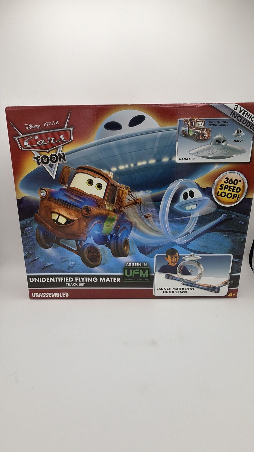 Disney Pixar Cars 2012 Toon Unidentified Flying Mater Set